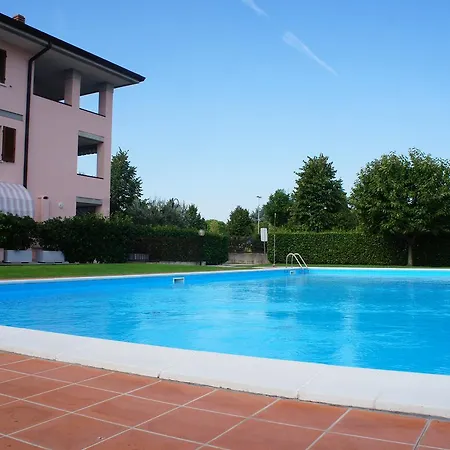 Terme E Lago Apartamento Sirmione